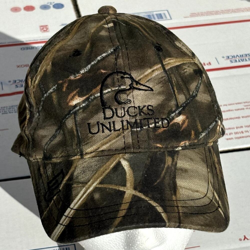 Duck's Unlimited Camo Men's Hat